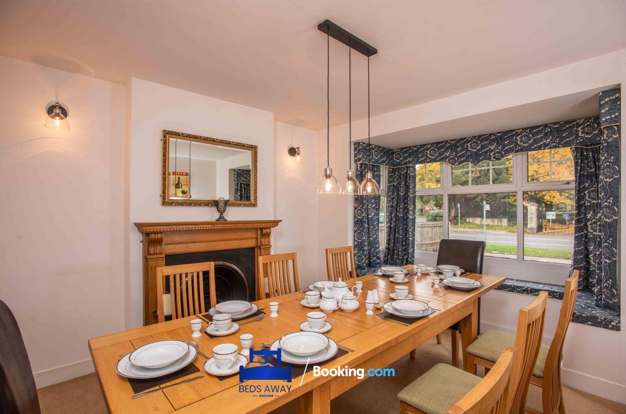 Tolkien View House In By Beds Away Short Lets & Serviced With Outdoor Fireplace & Free Private Parking Oxford