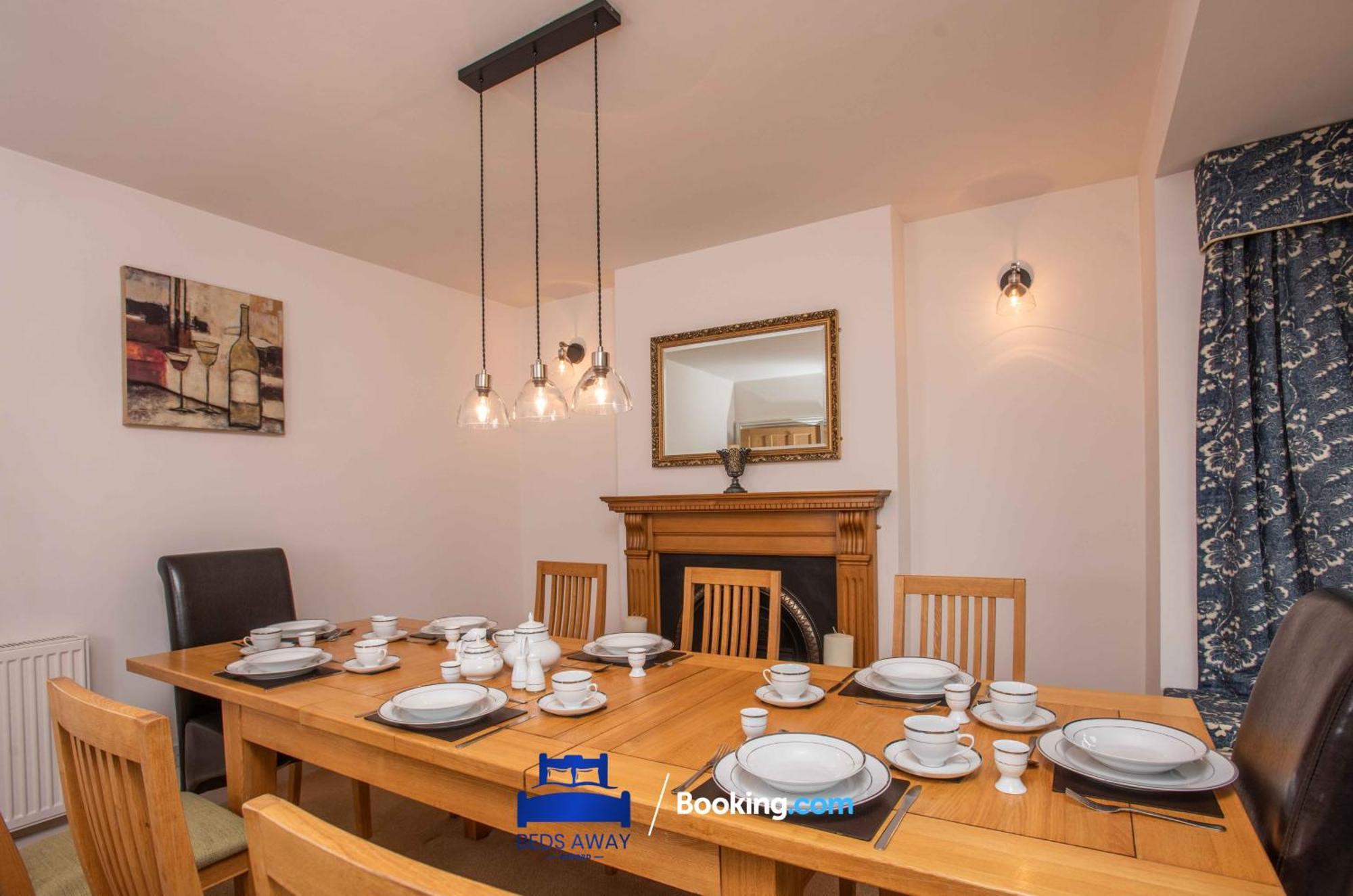 Tolkien View House In By Beds Away Short Lets & Serviced With Outdoor Fireplace & Free Private Parking Casa vacanze Oxford